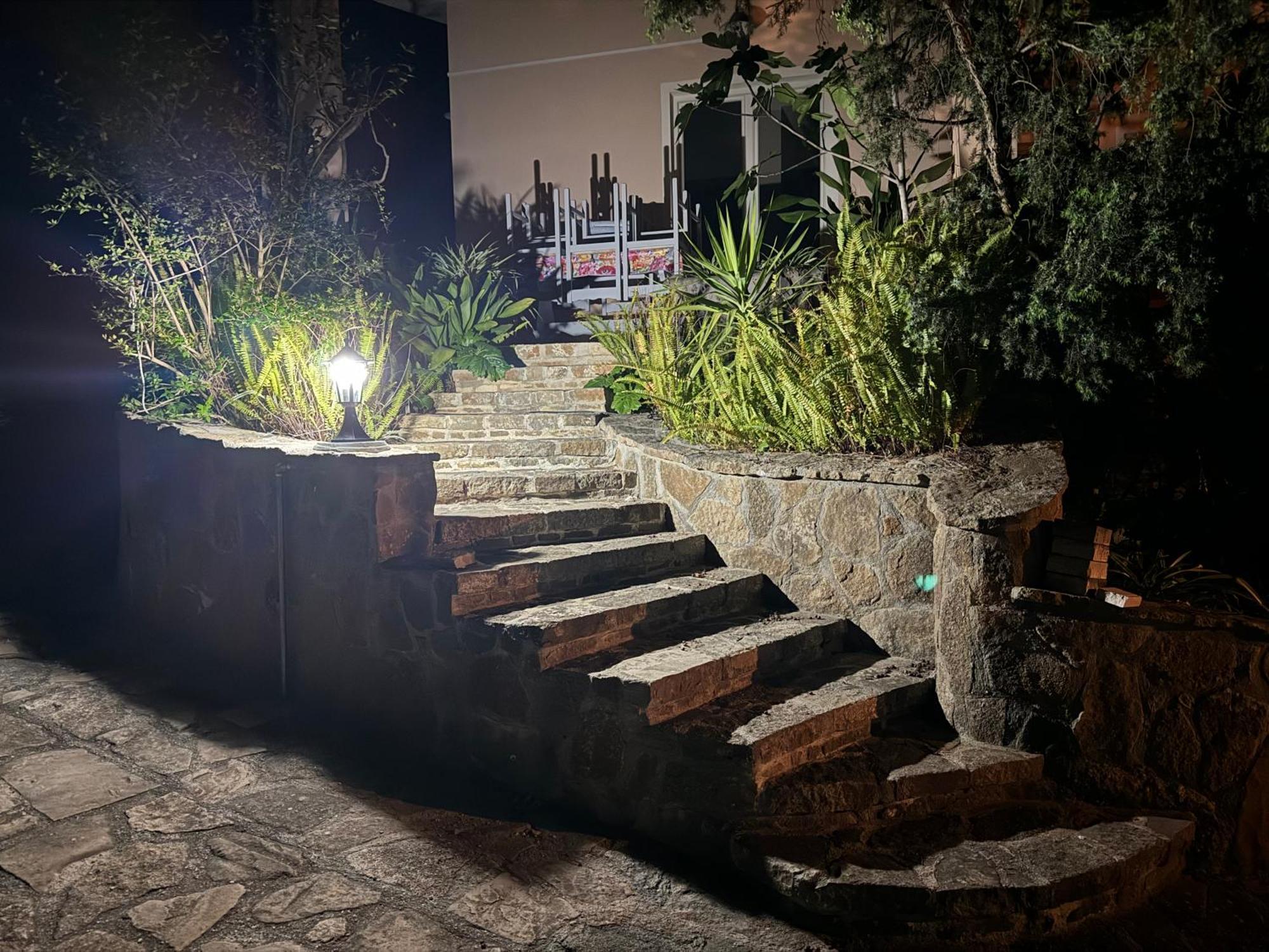 Villa Dei Fiori - Casa Vacanza カポテッラ エクステリア 写真